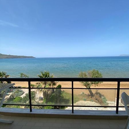 Nefeli Rooms Agia Marina  Екстер'єр фото