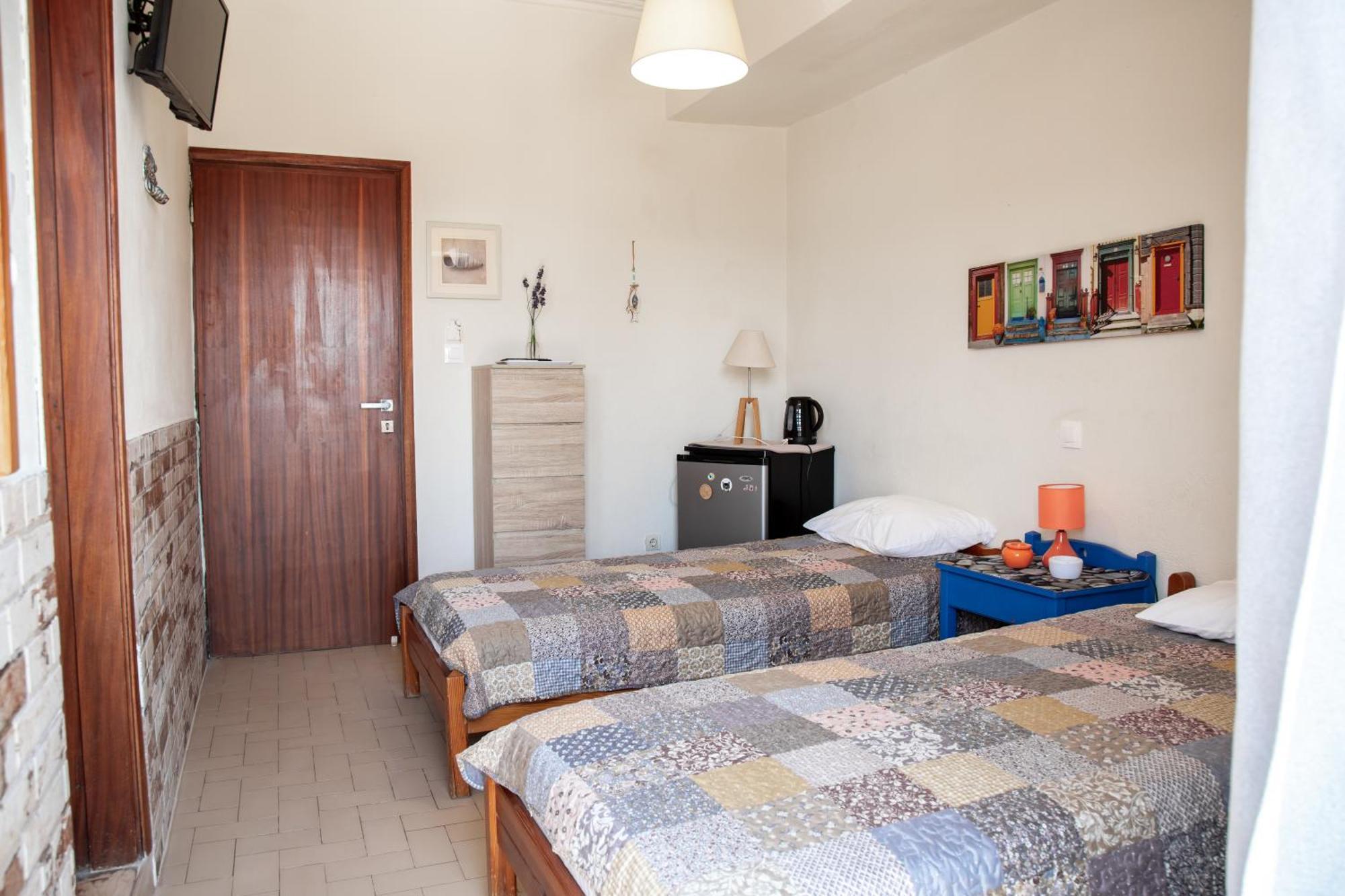 Nefeli Rooms Agia Marina  Екстер'єр фото