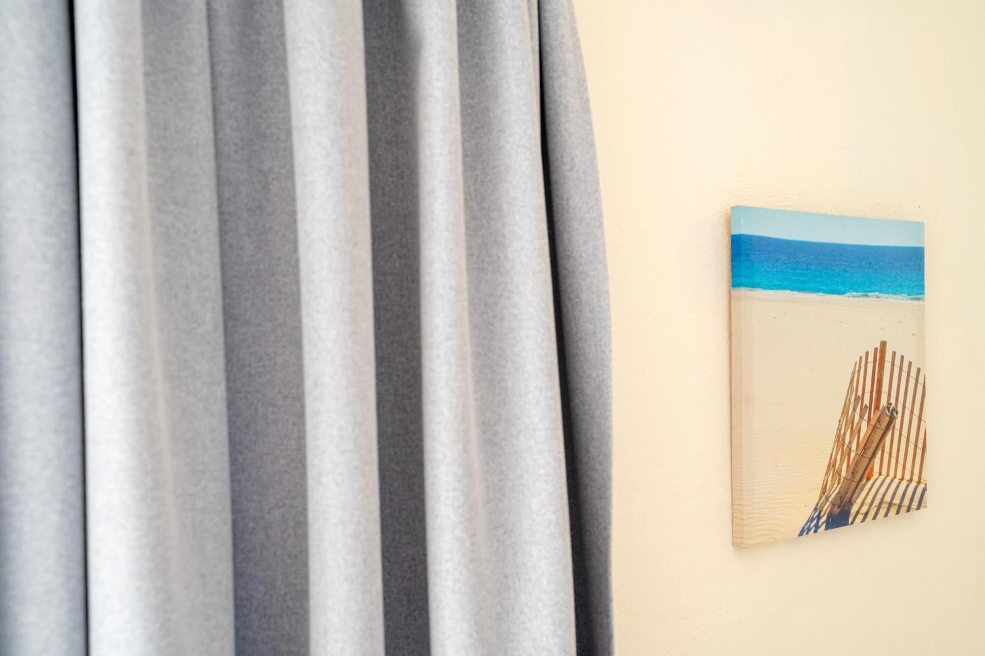 Nefeli Rooms Agia Marina  Екстер'єр фото